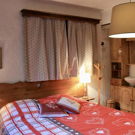 Magnificent With View On The Mont Blanc Chalet